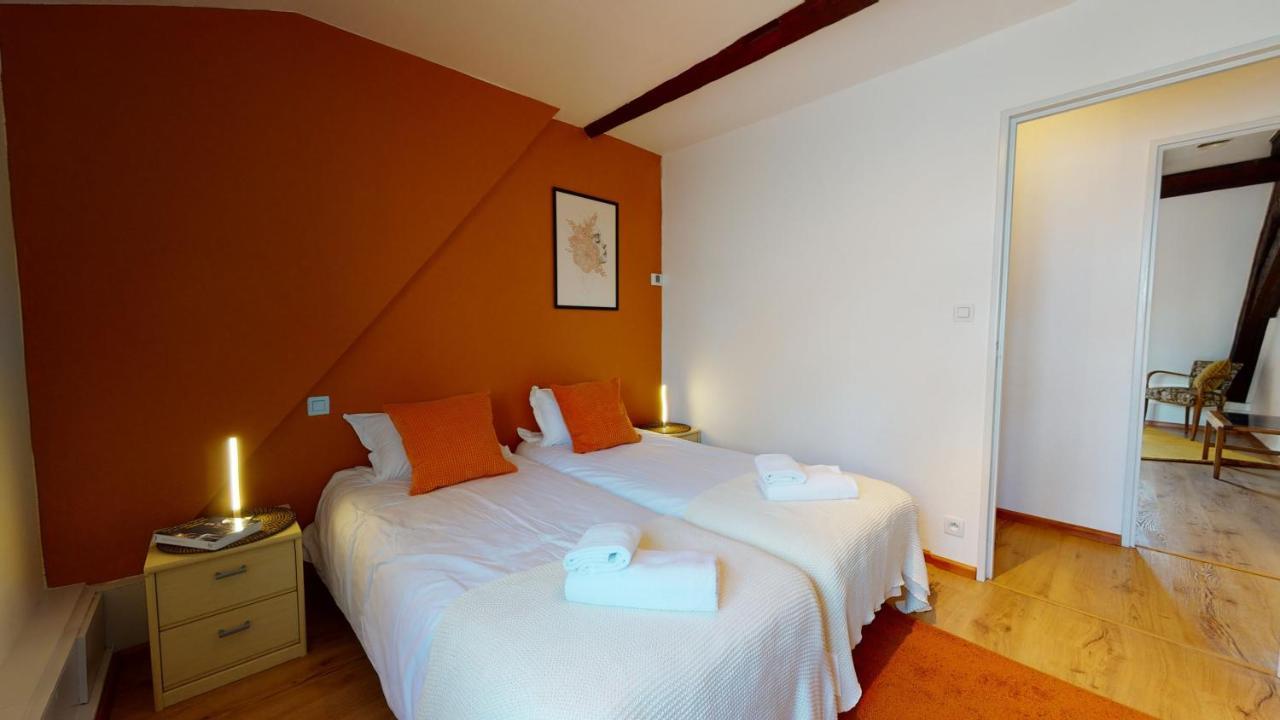 Aux Bijoux De Colmar - Le Saphir - 1 Parking Gratuit Apartment Bagian luar foto