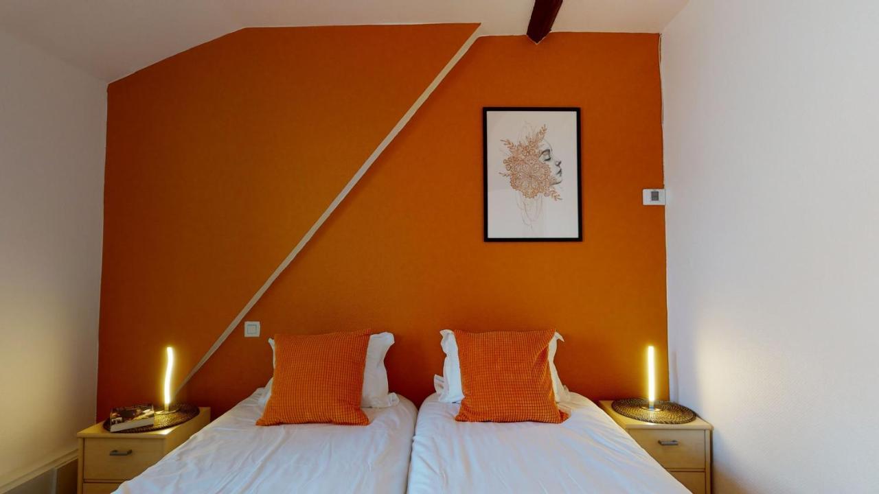 Aux Bijoux De Colmar - Le Saphir - 1 Parking Gratuit Apartment Bagian luar foto